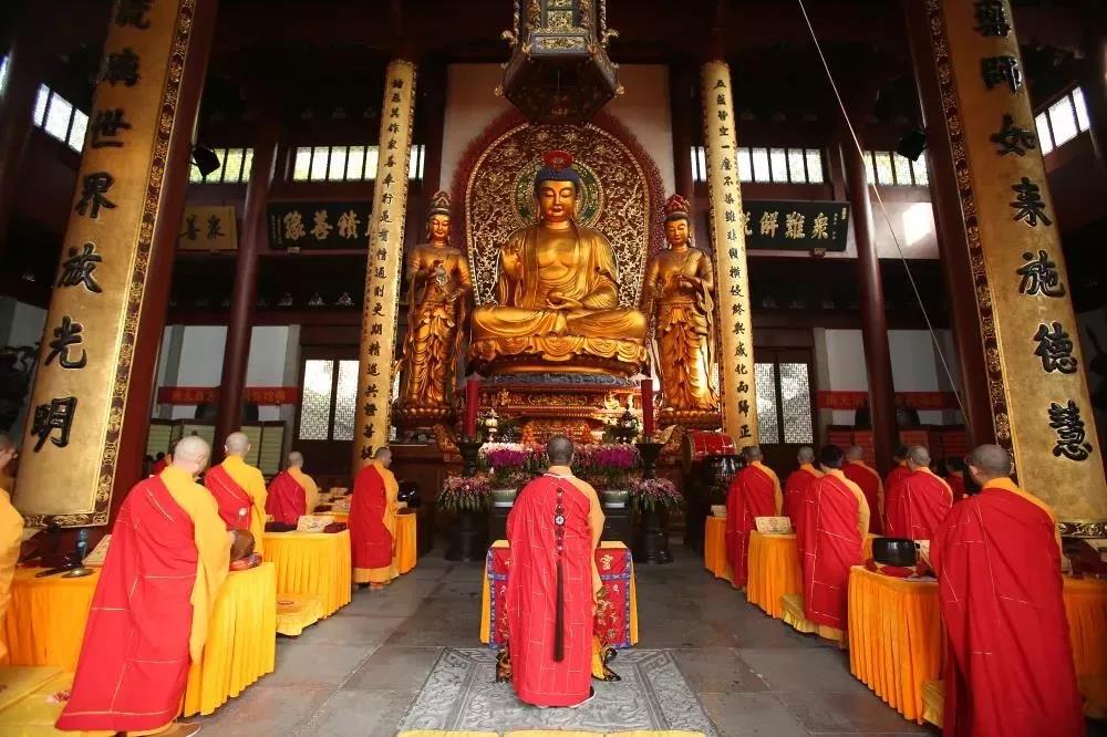 皈依后我们应该做些什么?初学者须知 皈依后我们应该做些什么?初学者须知