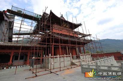 山西五台山景区普寿寺内正在修建的钟楼.jpg