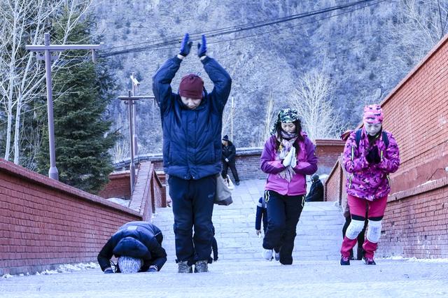 五台山文殊洞新年祈福 朝礼五方文殊