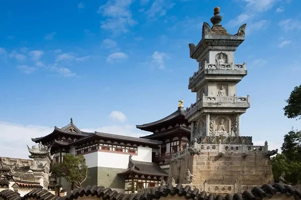 佛教中国化研究前沿:清华研讨会深入汉藏佛学交融下的观世音信仰